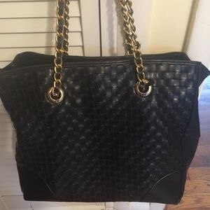 Joan Rivers Classic Black and Gold Purse Bag